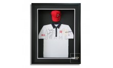 ลายเซ็น-เสื้อ-หมวก-ใส่กรอบโชว์